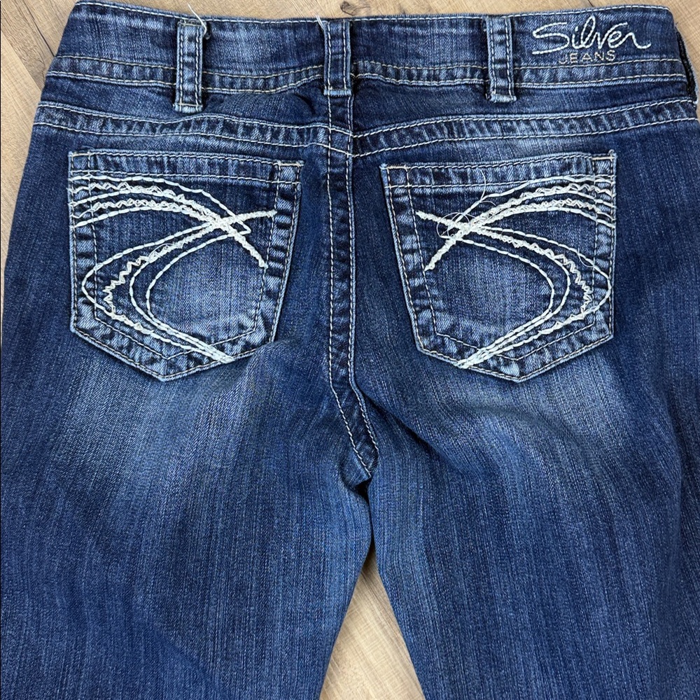 Silver Jeans Co. Suki Slim Boot Women’s Jeans. Size 30